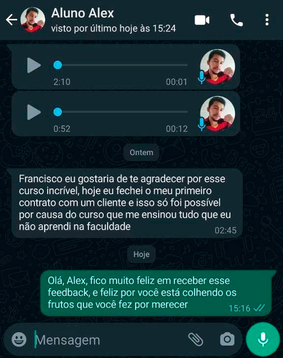Alex celebra o primeiro contrato com um cliente